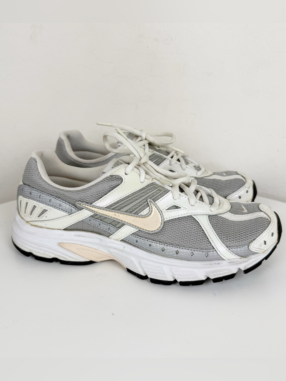 Vintage y2k Nike Downshifter II Sneakers Womens Shoes White Pink